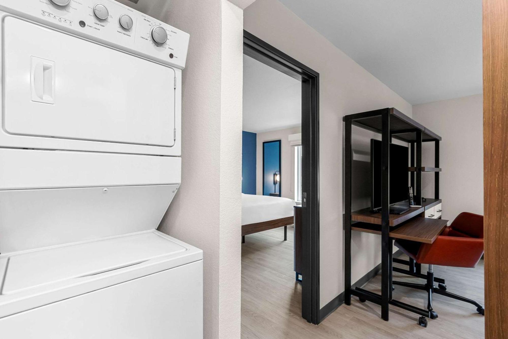 Everhome Suites Fayetteville Near Fort Bragg Экстерьер фото